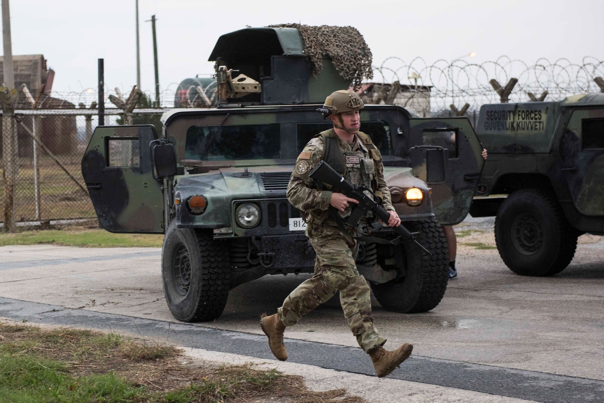 A member of the 39th Security Forces Squadron responds to an alarm during an exercise Nov. 27, 2019, at Incirlik Air Base, Turkey. Security forces Airmen train to respond rapidly to a wide range of emergencies. (U.S. Air Force photo by Staff Sgt. Joshua Magbanua)