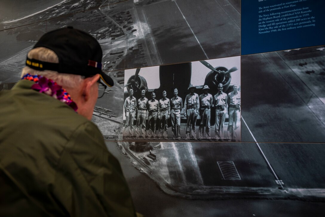 U.S. Marine Corps Col. Raul Lianez, commanding officer, Marine Corps Base Hawaii and U.S. Navy veterans pose for a group photo during the their visit, MCBH, Dec. 5, 2019. The Best Defense Foundation returned 6 WWII Pearl Harbor and Naval Air Station Kaneohe Bay survivors to Hawaii for the 78th Commemoration of Pearl Harbor and Naval Air Station Kaneohe Bay which is now MCBH. The heroes returned were Jack Holder US NAVY - Naval Air Station, Kaneohe Bay; Tom Foreman US Navy - USS Cushing; Ira Schab US Navy - USS Dobbin; Stuart Hedley US Navy - USS West Virginia; Donald Long US Navy - Naval Air Station, Kaneohe Bay; and Chuck Kohler US Navy - USS Hornet.