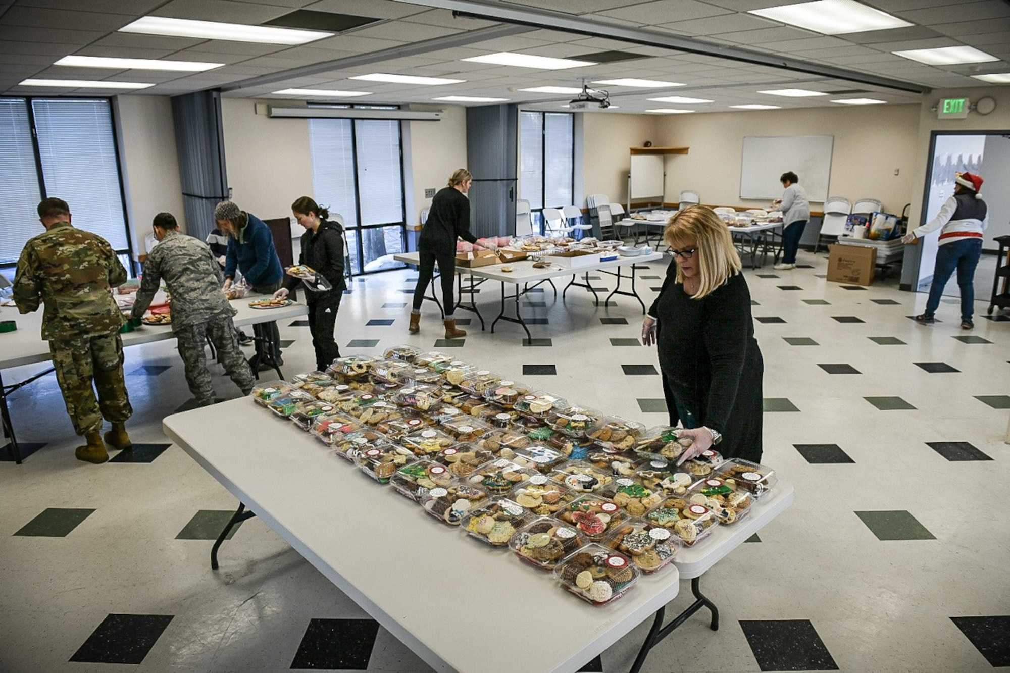 Reservists and family members of the 419th Fighter Wing package cookies during the annual Cookies for Airmen project Dec 7, 2019, at Hill Air Force Base, Utah