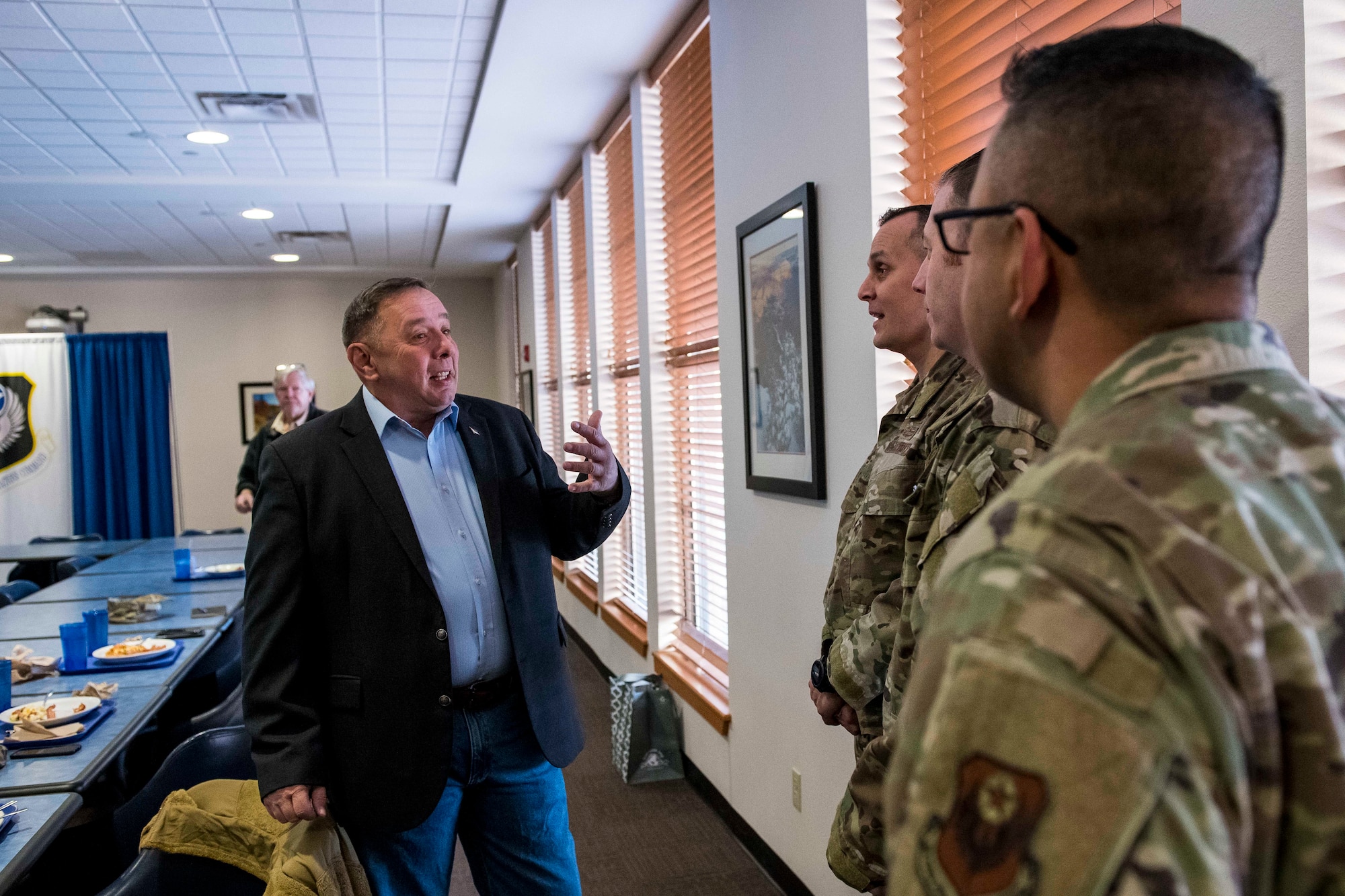 Retired Chief Master Sgt. of the Air Force Jim Finch speaks with senior leadership at Cannon Air Force Base, N.M., Dec. 5, 2019. The 12th and 13th Chief Master Sgts. of the Air Force visited Cannon to share their stories with Air Commandos.  (U.S. Air Force photo Senior Airman Vernon R. Walter)
