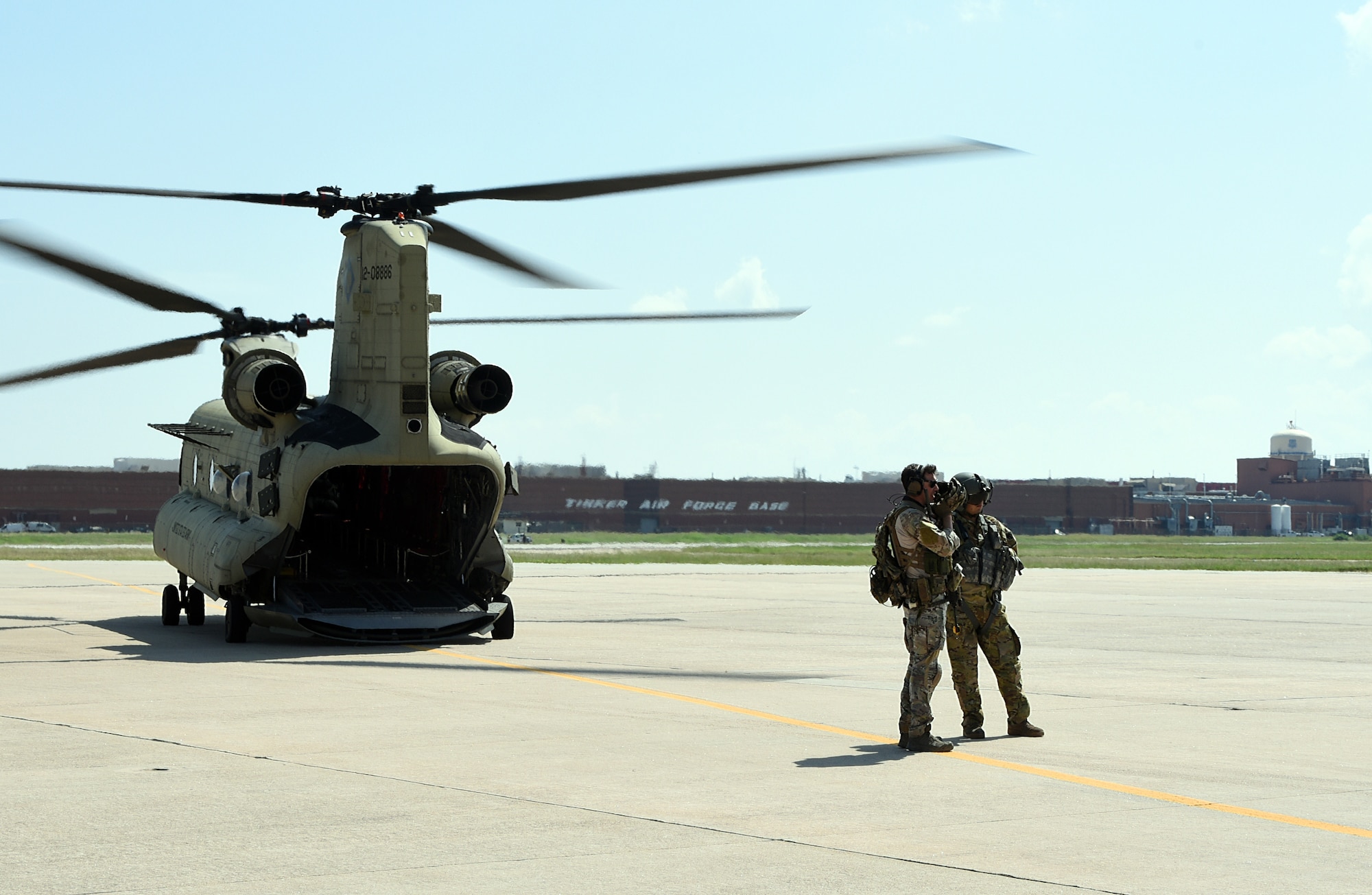 Joint Terminal Attack Controllers of the 137th Special Operations Wing, Oklahoma Air National Guard, solidify their plan of action for a combat search and research mission on Sept. 17. SENTRY REX 19-02 training mission assault force was supported by E-3 AWACS, E-8 J-STARS, MC-12 W Liberty and KC-135 Stratotankers (U.S. Air Force photo/2nd Lt. Ashlyn K. Paulson).