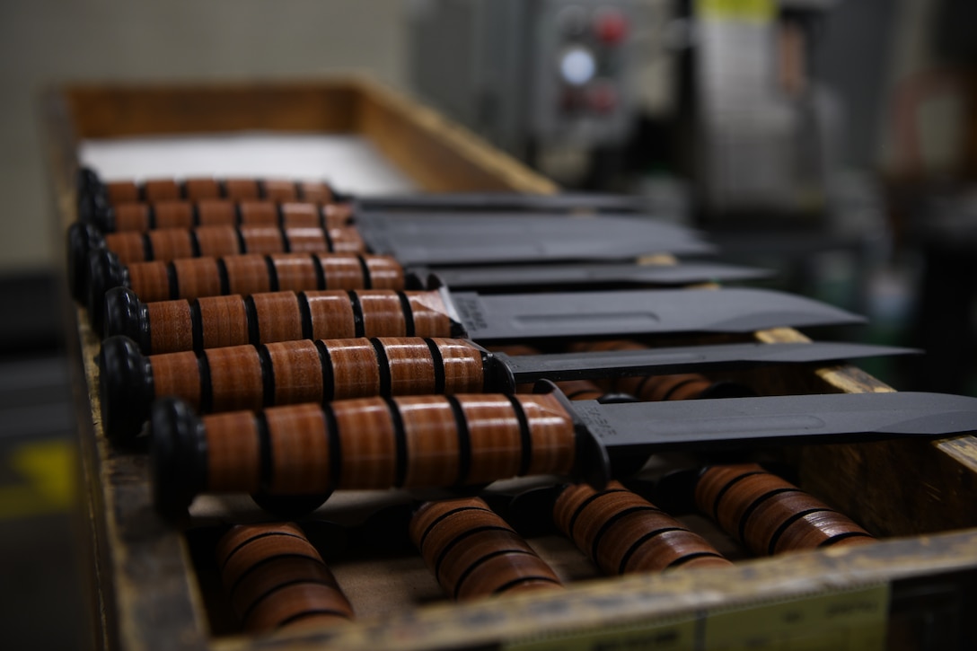 On December 9, 1942, after the start of World War II, KA-BAR submitted a knife to the United States Marine Corps in hopes that it would become a general issue to that branch of the military. The USMC KA-BAR was adopted by the Marines as well as the Army, Navy, Coast Guard and Underwater Demolition Teams. Years after World War II, many KA-BAR knives were unofficially reactivated in the Korean, Vietnam, Desert Storm, and Iraqi Freedom conflicts. Today, we look back on the KA-BAR’s impact on the Marine Corps and the legacy it has made.