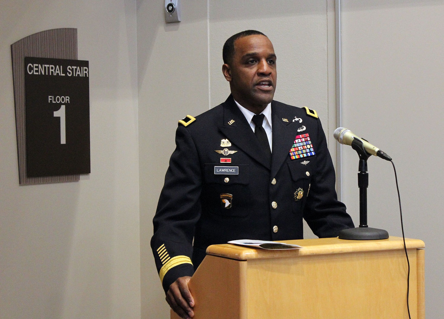 Army Brig. Gen. Gavin Lawrence, commander of Defense Logistics Agency Troop Support, addresses the attendees during a ribbon cutting ceremony for its new headquarters building in Philadelphia on Dec. 10, 2019. The 108,500-square-foot, four-story building was completed in October, and is Leadership in Energy and Environmental Design certified. (Photo by Nancy Benecki)