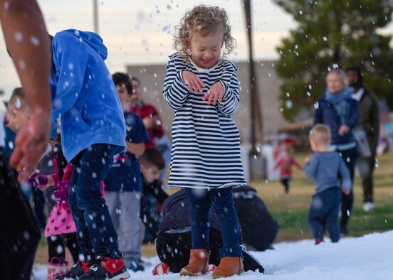 Luke brings the cheer through annual Holiday Magic event