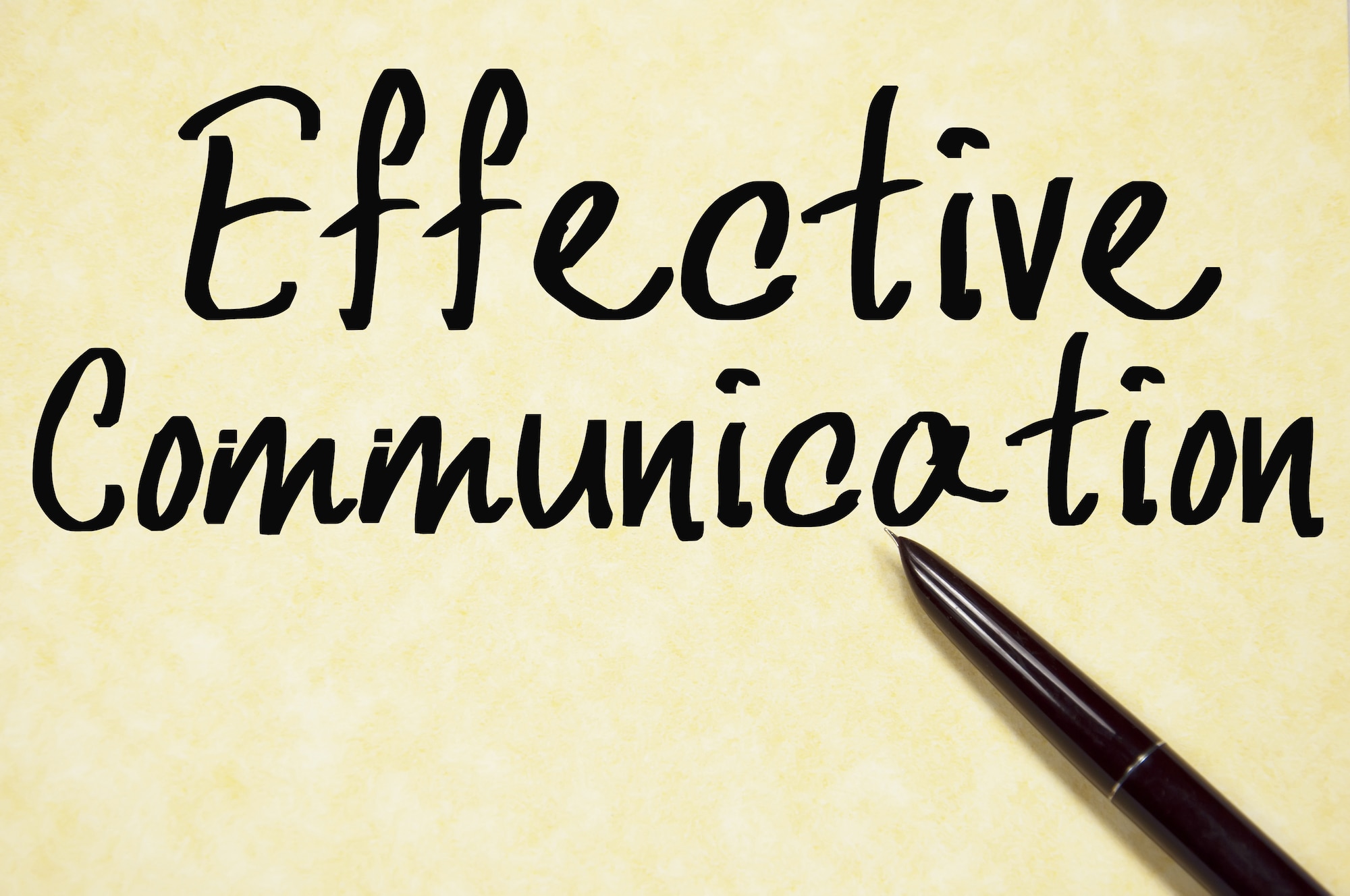 Graphic says Effective Communication to support commentary on effective communication.