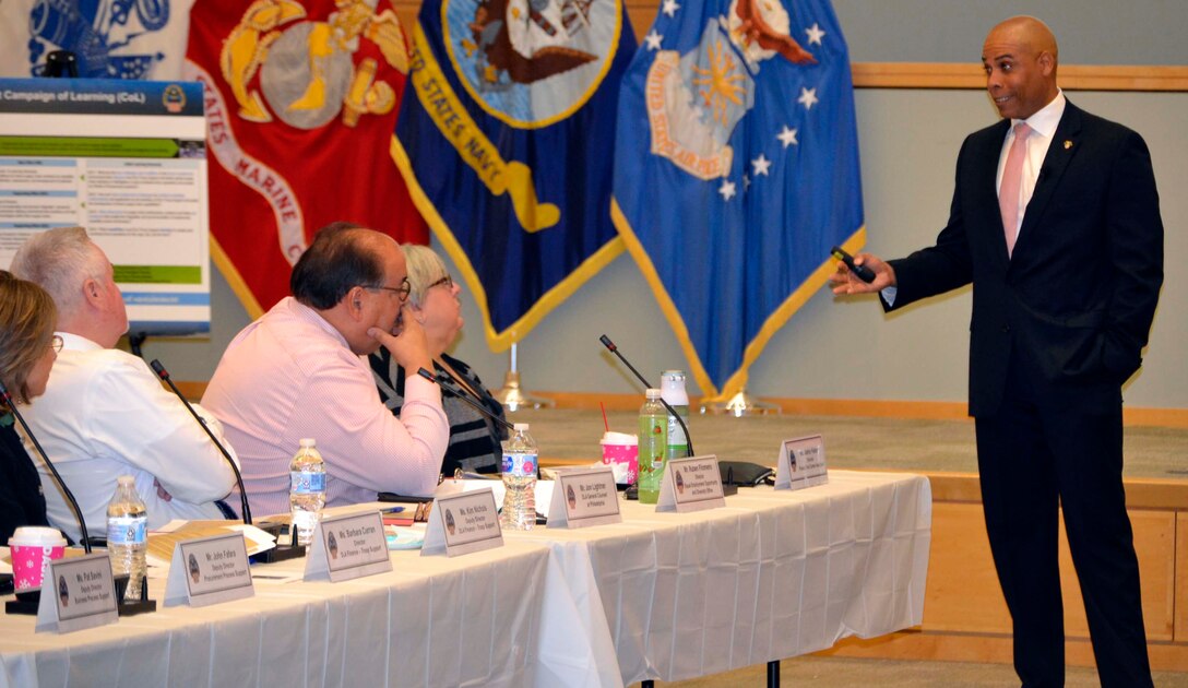 Army Col. Hise Gibson, professor of systems engineering at the U.S. Military Academy West Point, shares his research on how employees working on multiple projects simultaneously are effected by change during a DLA Troop Support Campaign of Learning event Dec. 5, 2019, in Philadelphia.