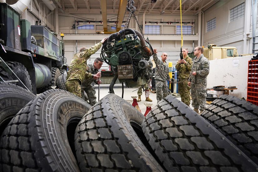 Soldiers Repair Heavy Expanded Mobility Tactical Truck Engine > Joint ...