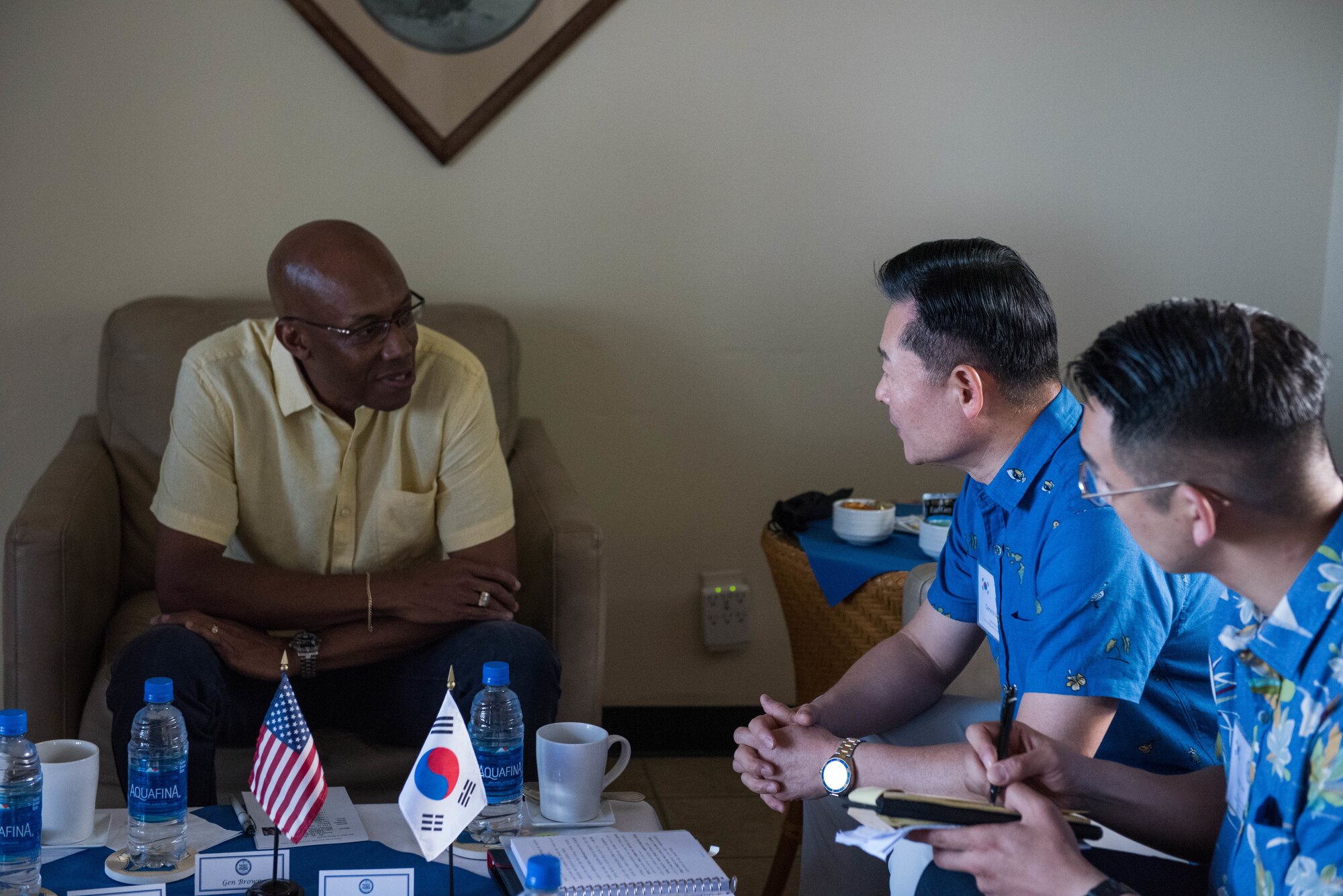 Gen. CQ Brown, Jr., Pacific Air Forces commander, has a discussion with Gen. In Choul Won, Republic of Korea air force chief of staff, during the last day of the 2019 Pacific Air Chiefs Symposium at Bellows Air Force Station, Hawaii, Dec. 6, 2019.