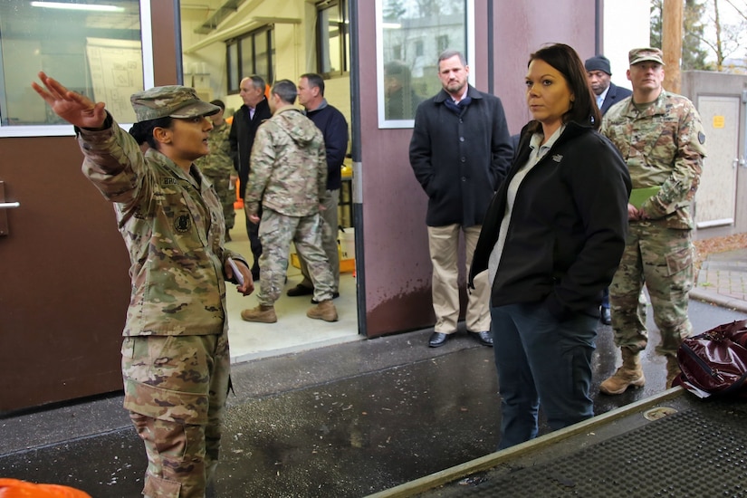 U.S. Army Reserve Sgt. 1st Class Saugat Brookshire, a survey team sergeant with the 773rd Civil Support Team, 7th Mission Support Command, explains how the survey team uses the survey operations trailer during missions to Dr. Brandi C. Vann, deputy assistant secretary of defense for U.S. Chemical and Biological Defense, while she tours the 773rd headquarters on Panzer Kaserne in Kaiserslautern, Germany, December 11, 2019. The 773rd is the only Civil Support Team in the U.S. Army Reserve and the European theater of operations. (U.S. Army Reserve photo by Sgt. 1st Class Joy Dulen)