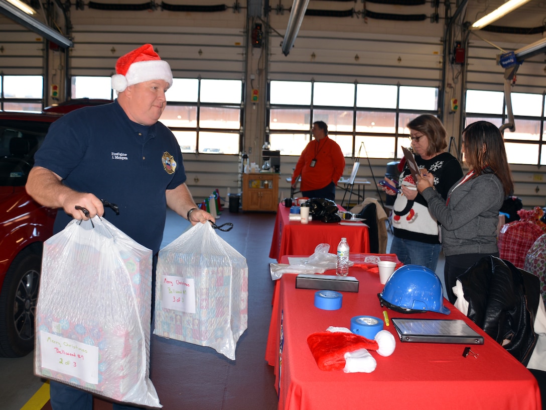 Giving back goes beyond brightly colored bows and wrapping paper at DSCR