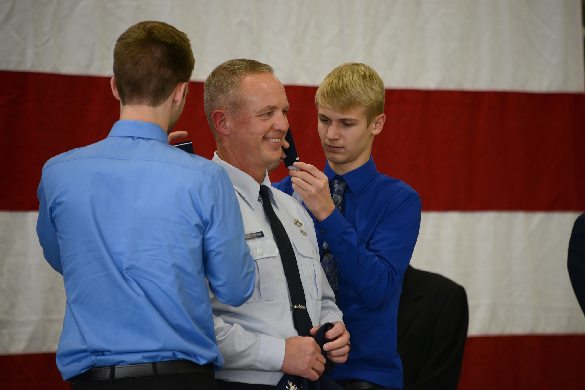 Putting new brig. gen. shoulder rank on dad