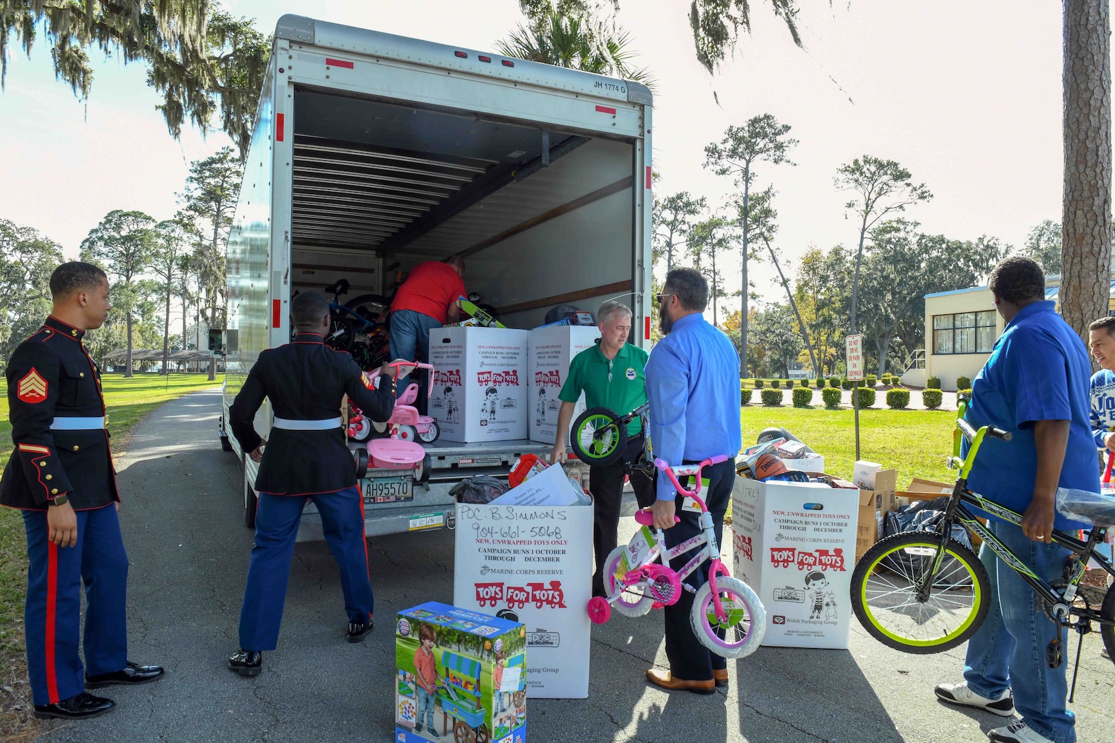 Toys for Tots donations at DLA Aviation in Richmond, Jacksonville reach close to 2,000