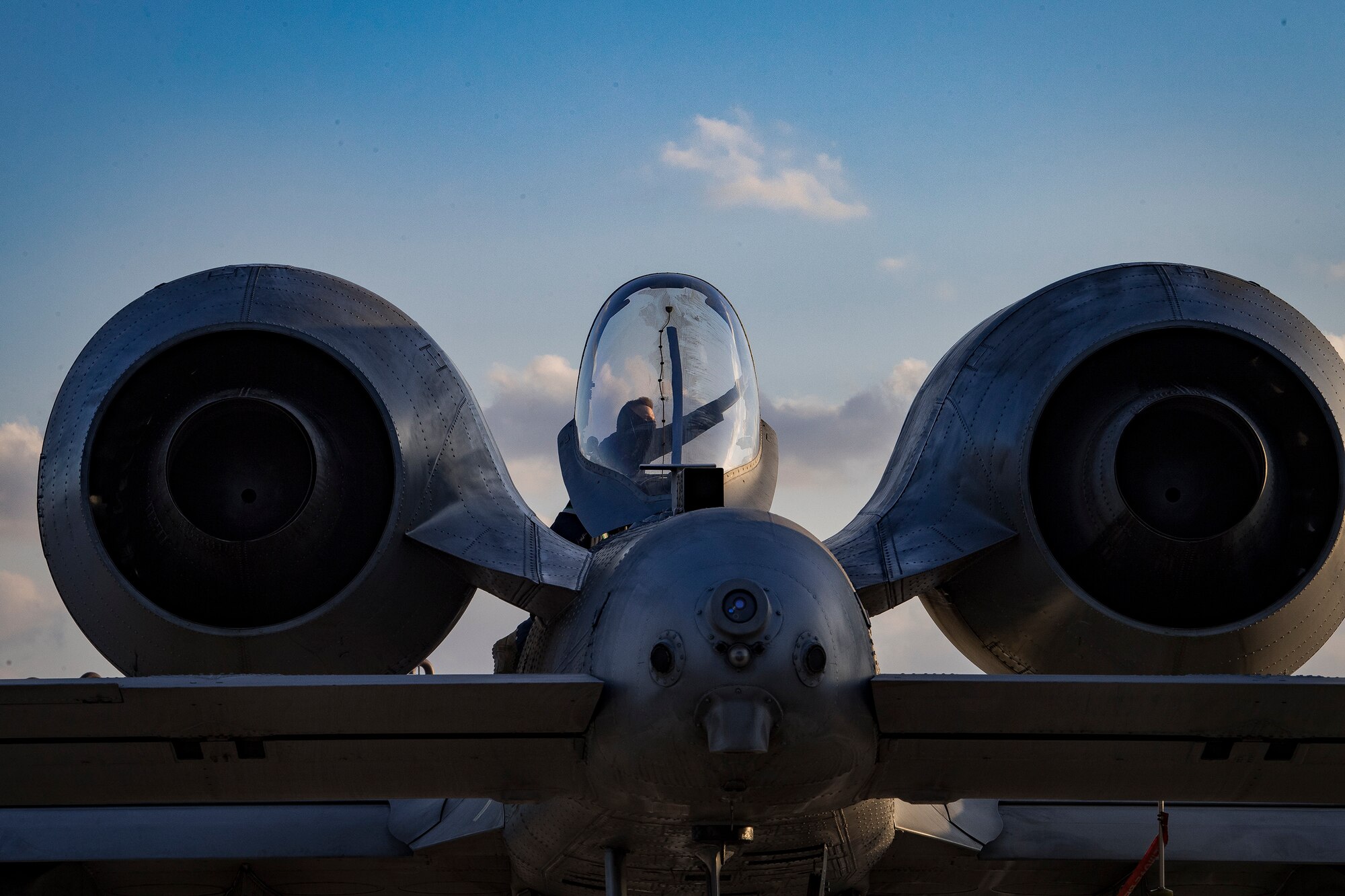 Maintainer cleans an A-10C Thunderbolt II