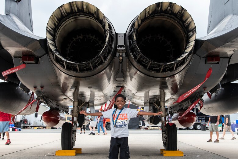 2019 Year In Review Dover Air Force Base Display