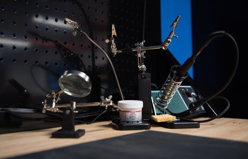 Tools sit on a desk at the innovation lab at Joint Base Langley-Eustis, Virginia, Dec. 17, 2019. The lab will provide resources for Airmen to use their creativity to solve problems and improve processes. (U.S. Air Force photo by Airman 1st Class Sarah Dowe)