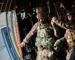 Members of the Italian Folgore, an paratrooper brigade from the Italian Army, execute an airdrop with members of the Kentucky Air National Guard’s 123rd Airlift Wing in Pisa, Italy, Nov. 7, 2019, as part of Mangusta 19, a bilateral exercise to promote readiness and interoperability among NATO allies.