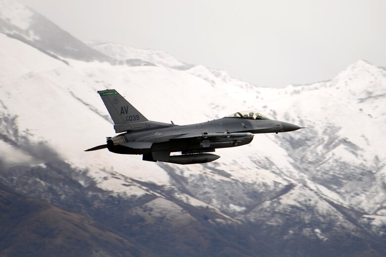 F-16 Fighting Falcon