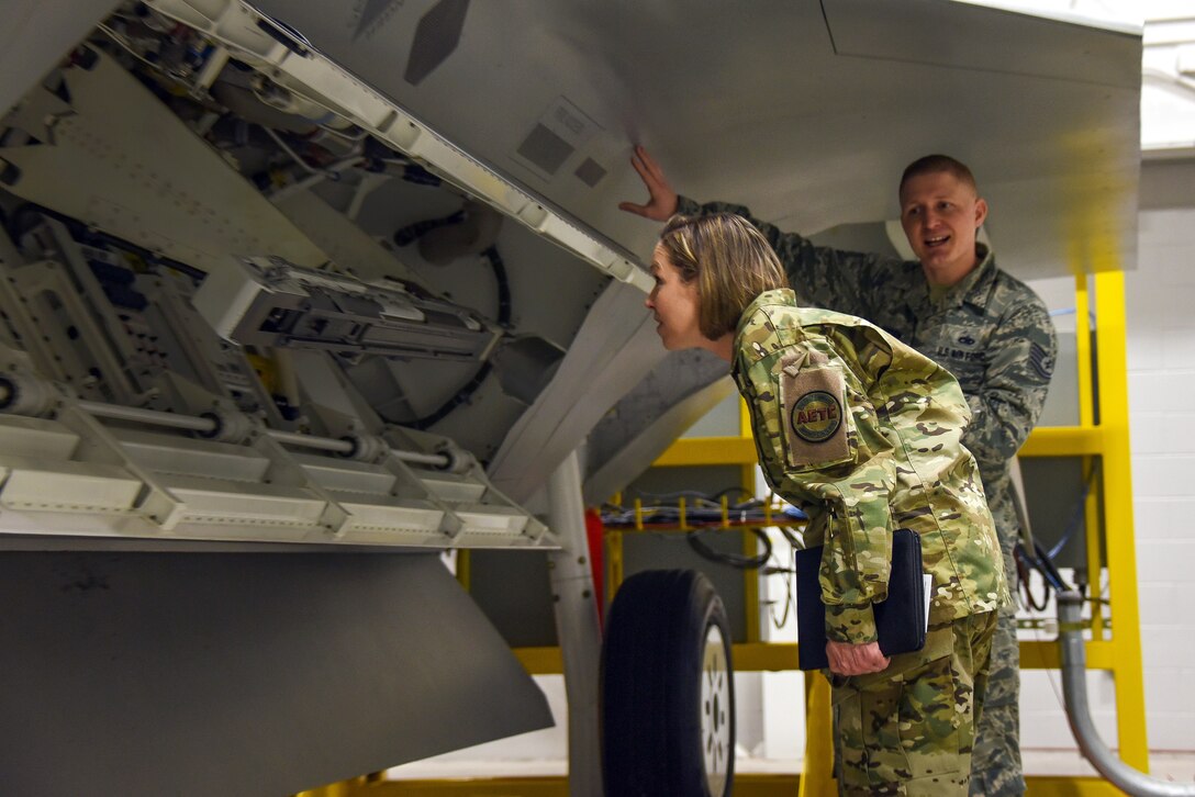 AETC's CMSgt Gudgel visits Sheppard