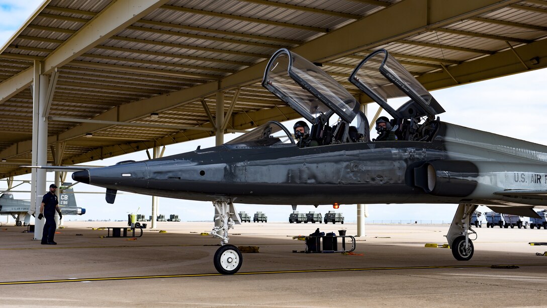 AETC's CMSgt Gudgel visits Sheppard