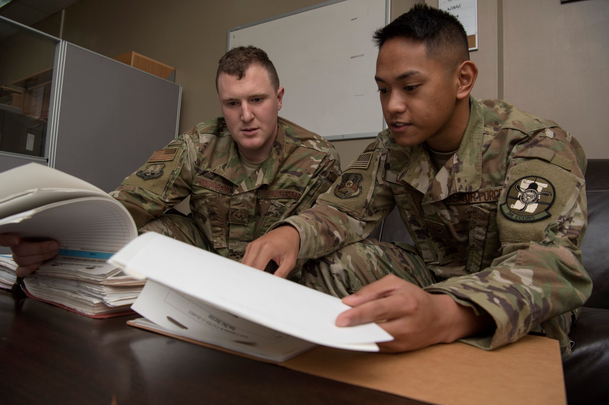 386th ECONS Airmen ensure procurement of supplies