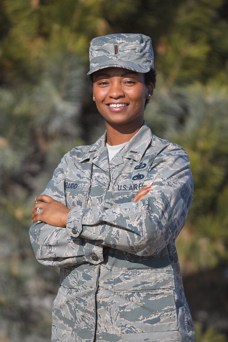 Hill lieutenant works overtime to achieve goals > Hill Air Force Base