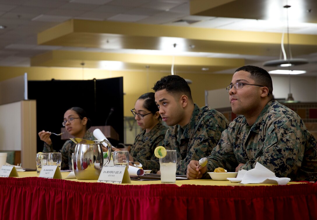 181207-M-MH051-0080.JPG