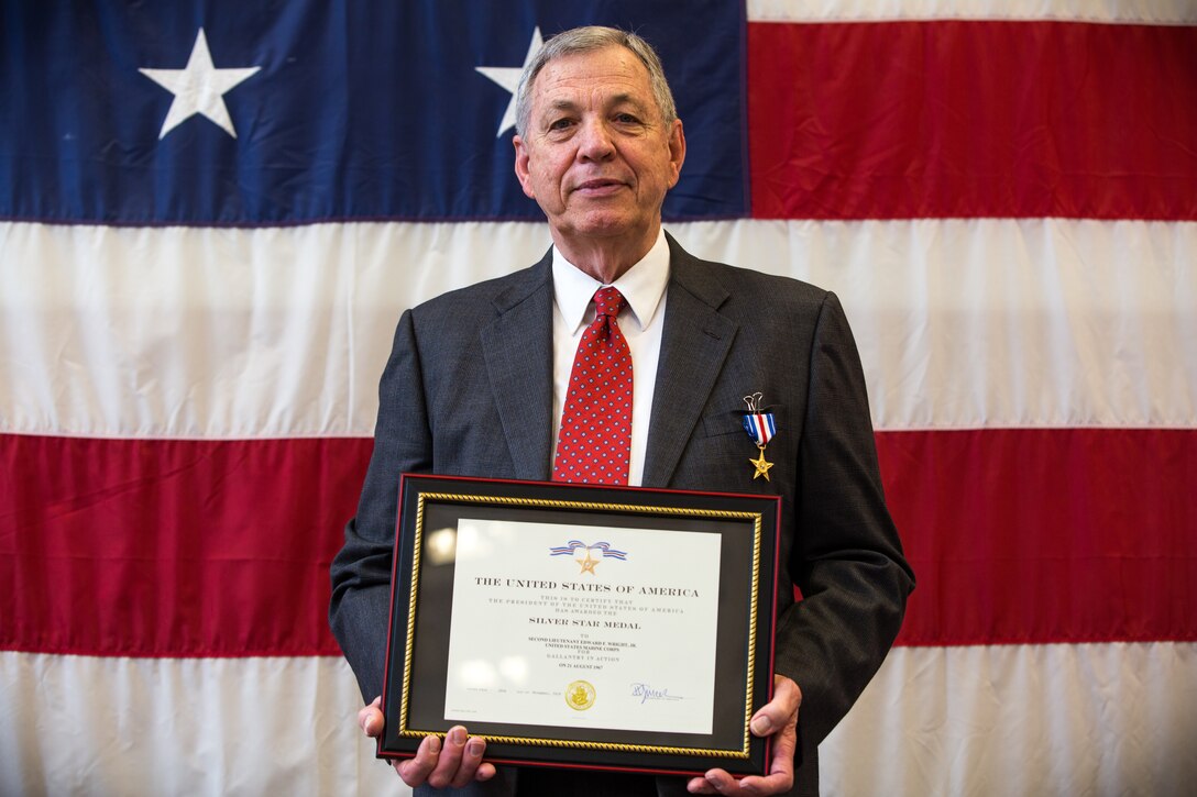 Retired Maj. Edward F. Wright receives a Silver Star medal at Portland, Ore., Feb. 1, 2019.