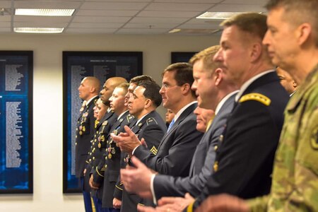 The top Army leaders and top recruiters at the start of the recruiter recognition ceremony.