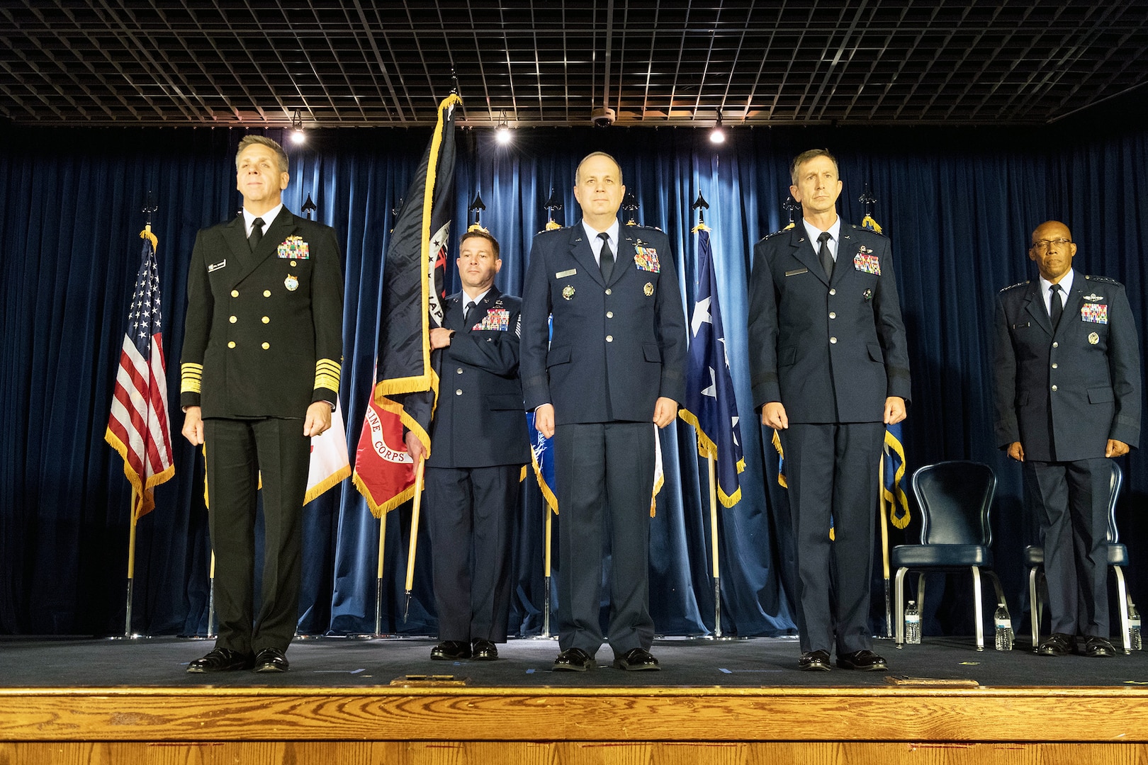 Lt. Gen. Schneider Takes Command of U.S. Military in Japan