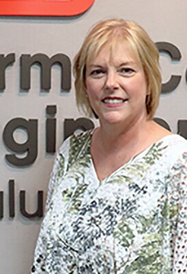Honolulu District U.S. Army Corps of Engineers Executive Support Professional Vicky Cummings recently arrived to Honolulu District after spending almost 10 years with Tulsa District, Southwest Division.   Cummings career path and experience is mostly in the administrative field but during her deployments she worse several hats making her realize her personal strengths.