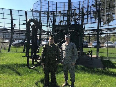 Lt. Col. Cam Macomber, intelligence officer, Joint Force Headquarters, Rhode Island Air National Guard stands with Maj Klaus-Jurgen Kaivo, intelligence officer, Estonian Air Force during HEDGEHOG 2018. Photo courtesy of Lt. Col. Cam Macomber.