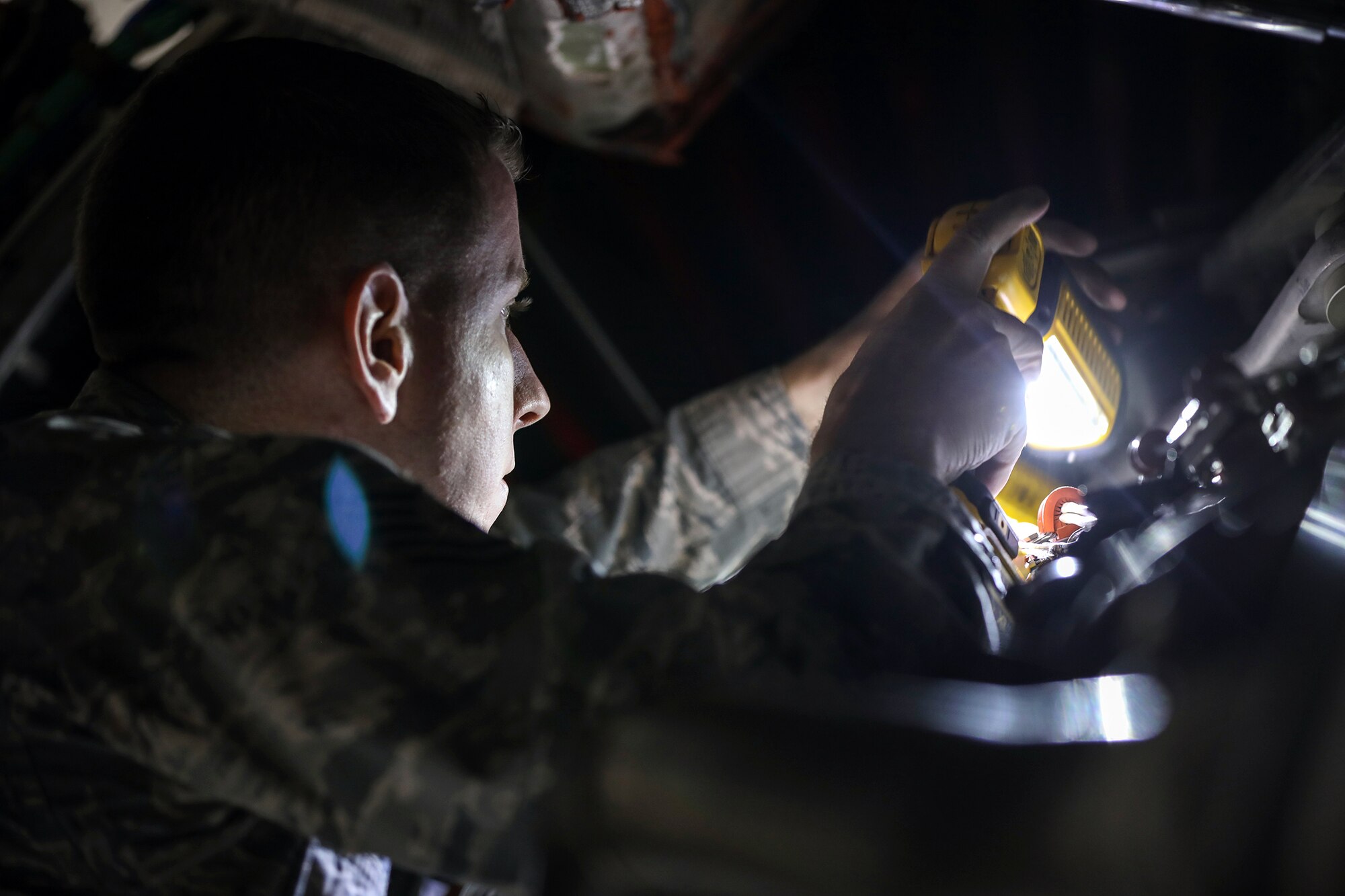 Tech. Sgt. Zachary Stevens, 445th Maintenance Squadron maintenance technician, inspects a C-17 Globemaster III engine on January 6, 2019. The C-17 has four Pratt & Whitney PW2040 (military designation F117-PW-100) engines with 40,440 pounds of thrust each. (U.S. Air Force photo/Master Sgt. Patrick O’Reilly)