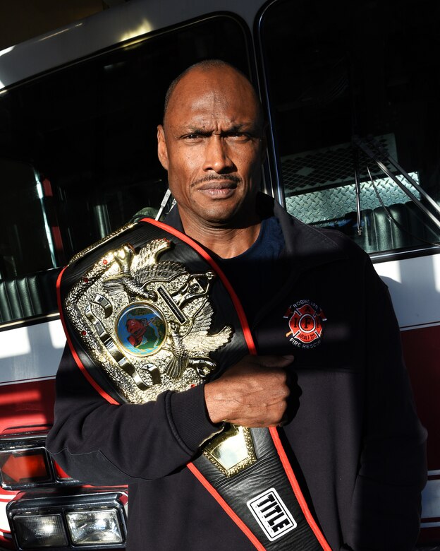 Robins firefighters use boxing to stay fit to fight flames
