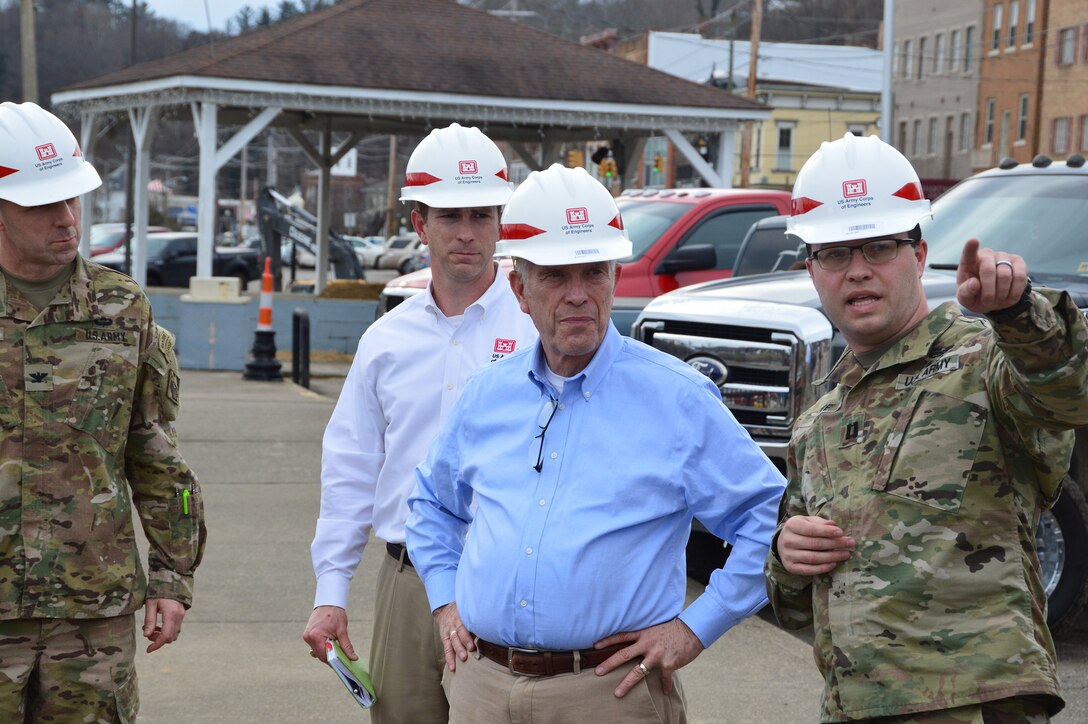 Congressman Bill Johnson visits the Pomeroy Section 14 Streambank Stabilization project.