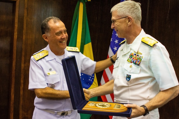 The commander of U.S. Southern Command, Navy Adm. Craig Faller, meets with Brazil's Chief of the Navy, Admiral Ilques Barbosa Júnior, in Brazil Feb. 11, 2019.