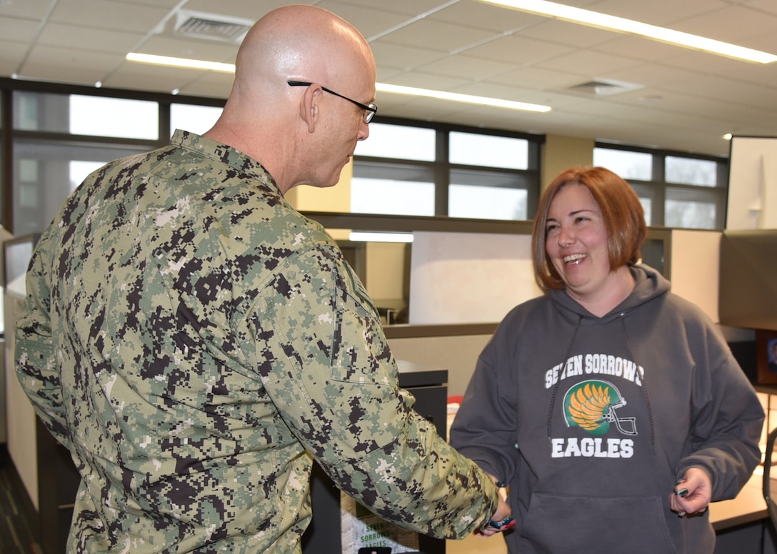 Distribution Future Operations Minto presented commander’s coin