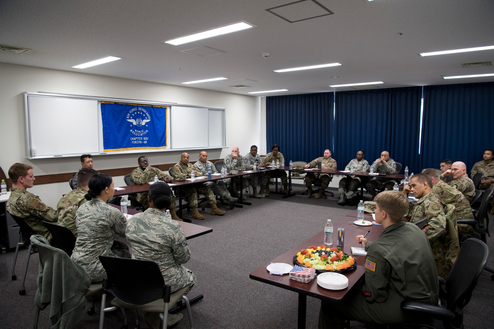 Airmen speak with senior enlisted leaders about various concerns and topics during the second annual Mentoring Up event, Feb. 7, 2018, at Yokota Air Base, Japan. Mentoring Up is a forum between Team Yokota’s Chief’s Group and Airmen to discuss issues and topics relative to the base with the goal to initiate new or improve upon existing programs in hopes that communication, morale, and retention efforts are more effective. (U.S. Air Force photo by Senior Airman Donald Hudson)