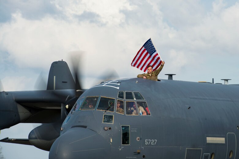 Airmen return from a deployment