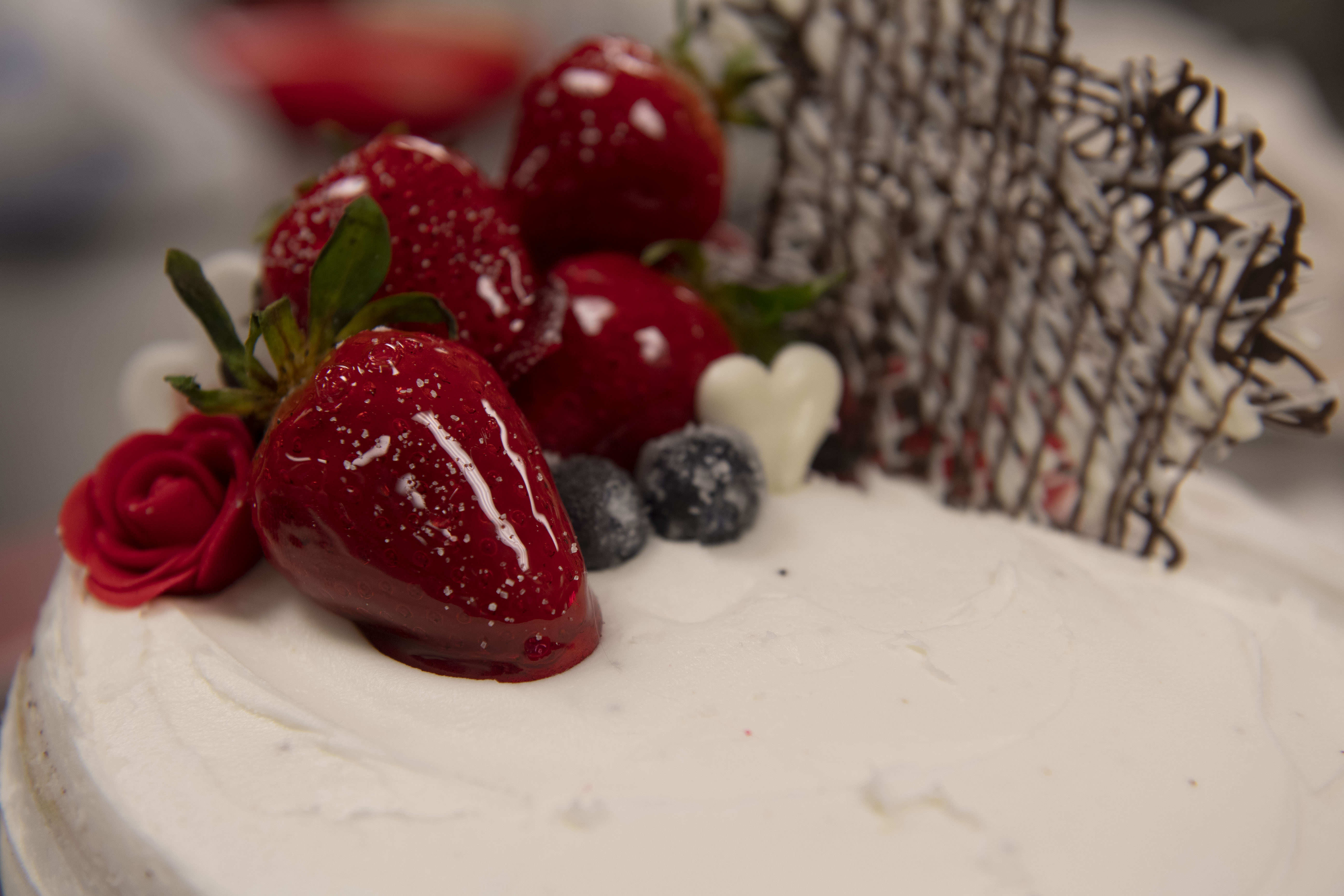 Cupid Cake Wars Makes Or Bakes Contestants