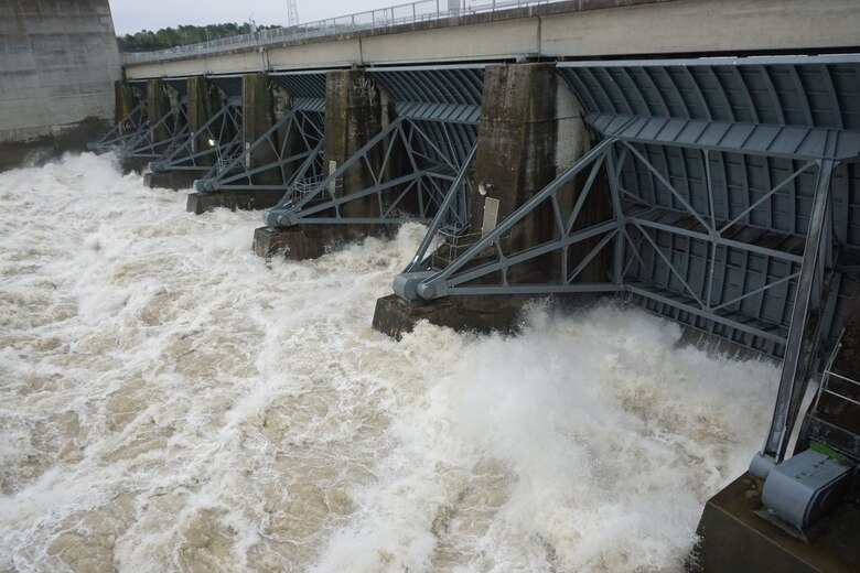 NR 23-39: Cordell Hull Dam Right Bank Tailwater Recreation Area closing >  Nashville District > News Releases