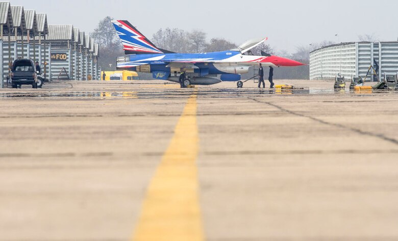 A Royal Thai Air Force F-16 Fighting Falcon taxis before take off for flying operations with the U.S. Air Force during Exercise Cobra Gold 2019 at Korat Royal Thai Air Force Base, Thailand, Feb. 15, 2019. Cobra Gold is the largest Theater Security Cooperation exercise in the Indo-Asia-Pacific region and is an integral part of the U.S. commitment to strengthen engagement in the region. (U.S. Army photo by Spc. Valencia McNeal, U.S. Army-Pacific)