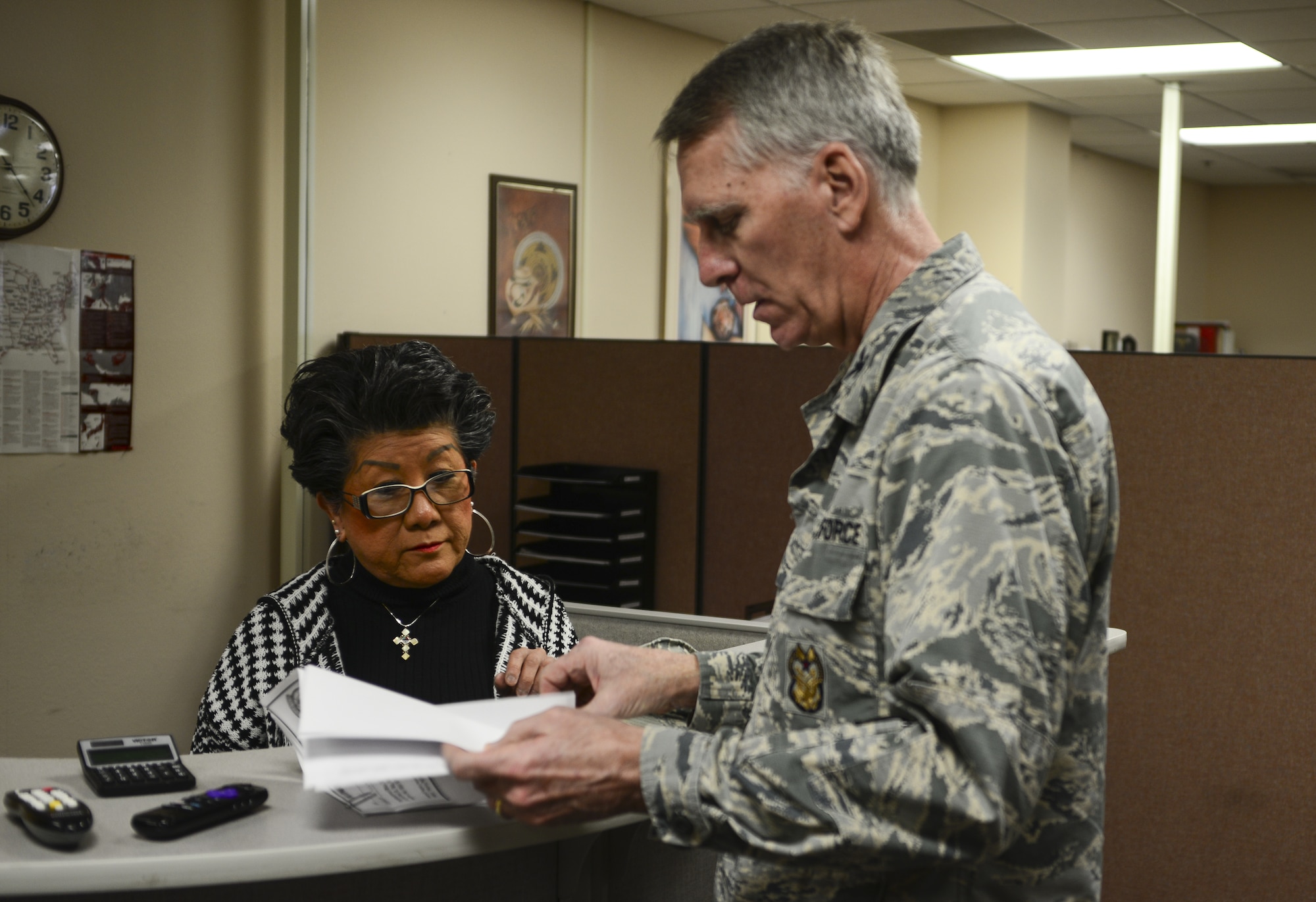 A U.S. Air Force Col. get assitance at TMO.
