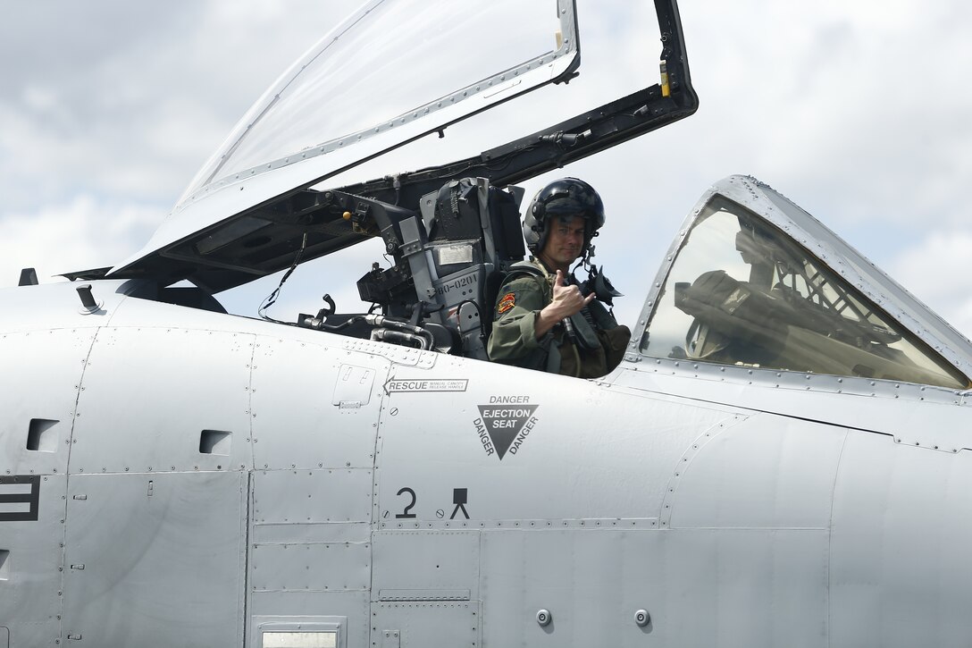 U.S. Air Force Lt. Col. Lee Saugstad, an A-10 Thunderbolt II pilot with the 442nd Air Wing, Whiteman Air Force Base, MO., parks his aircraft after flight operations on Marine Corps Air Station Kaneohe Bay, Feb. 20, 2019. The unit will be participating in various training exercises across the Hawaiian islands, working alongside U.S. Marine Corps units.  (U.S. Marine Corps photo by Lance Cpl. Porfirio Gonzalez)