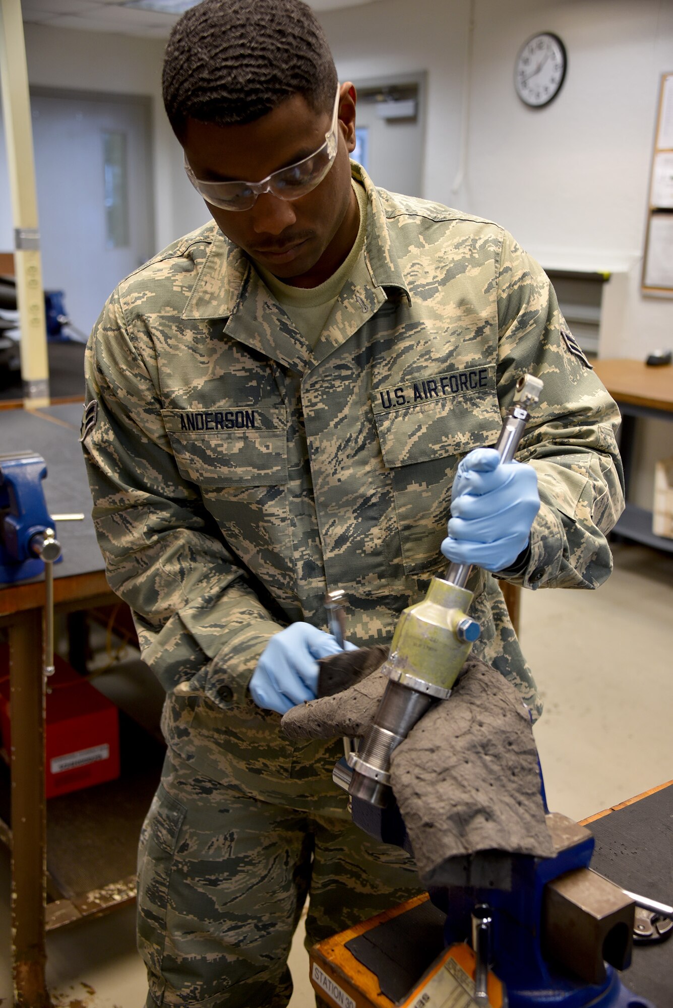 Airman 1st Class Ahmad Anderson, 364th Training Squadron hydraulic systems maintenance apprentice course student.