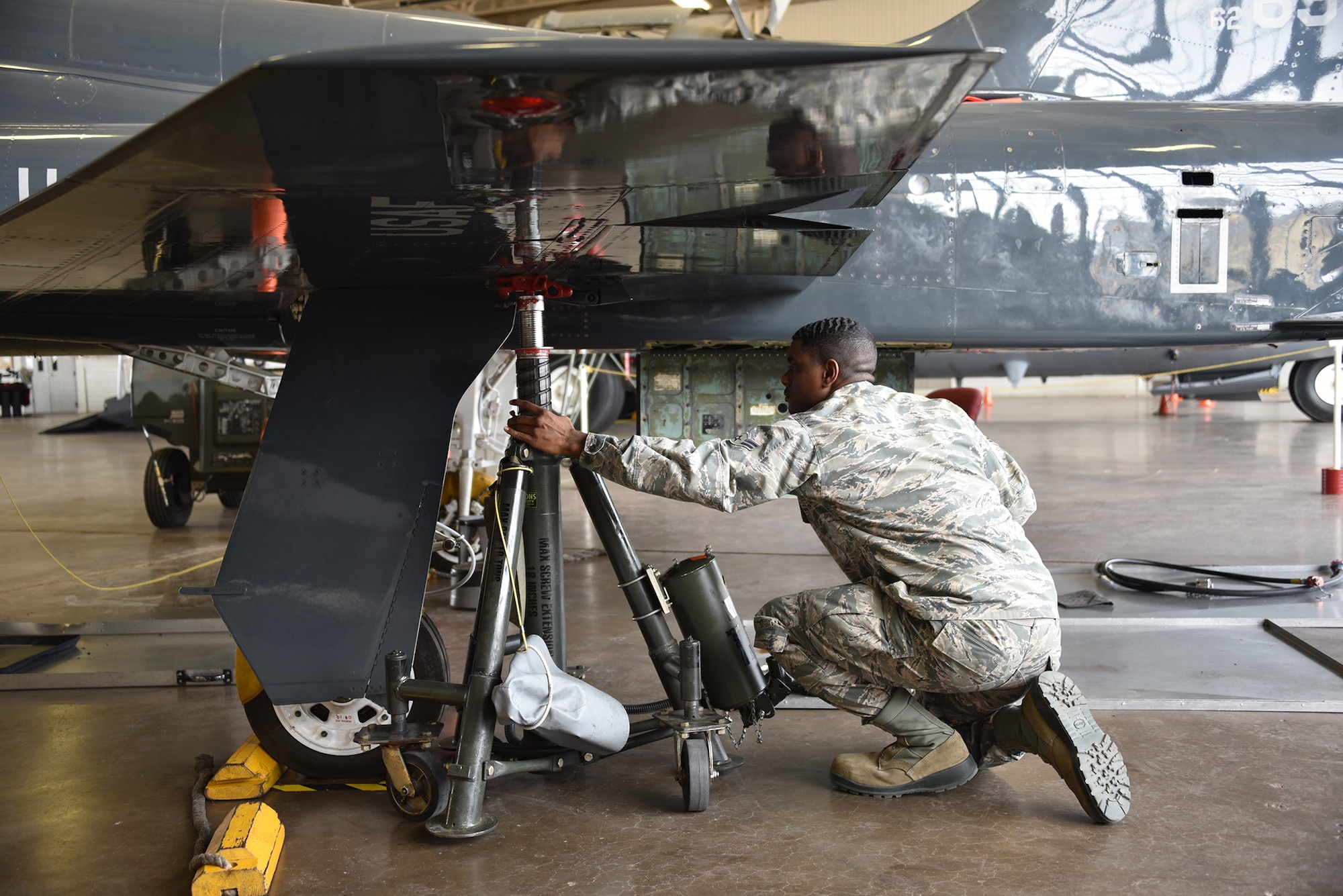 Airman 1st Class Ahmad Anderson, 364th Training Squadron hydraulic systems maintenance apprentice course student.
