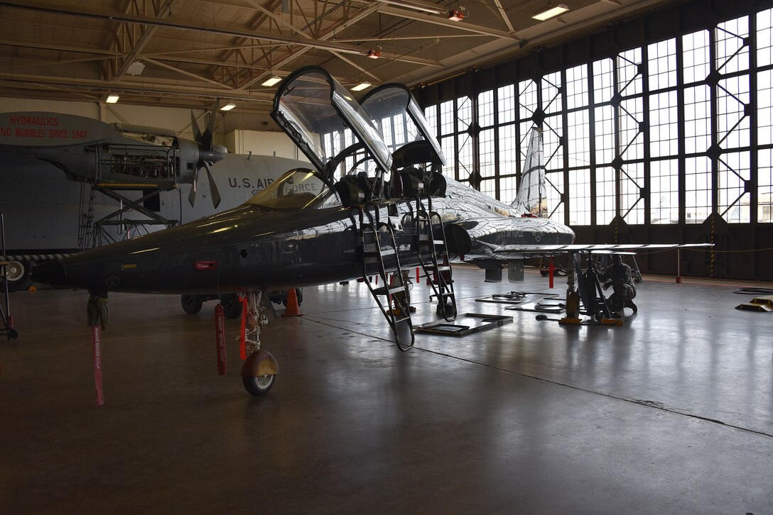 Airman 1st Class Ahmad Anderson, 364th Training Squadron hydraulic systems maintenance apprentice course student.
