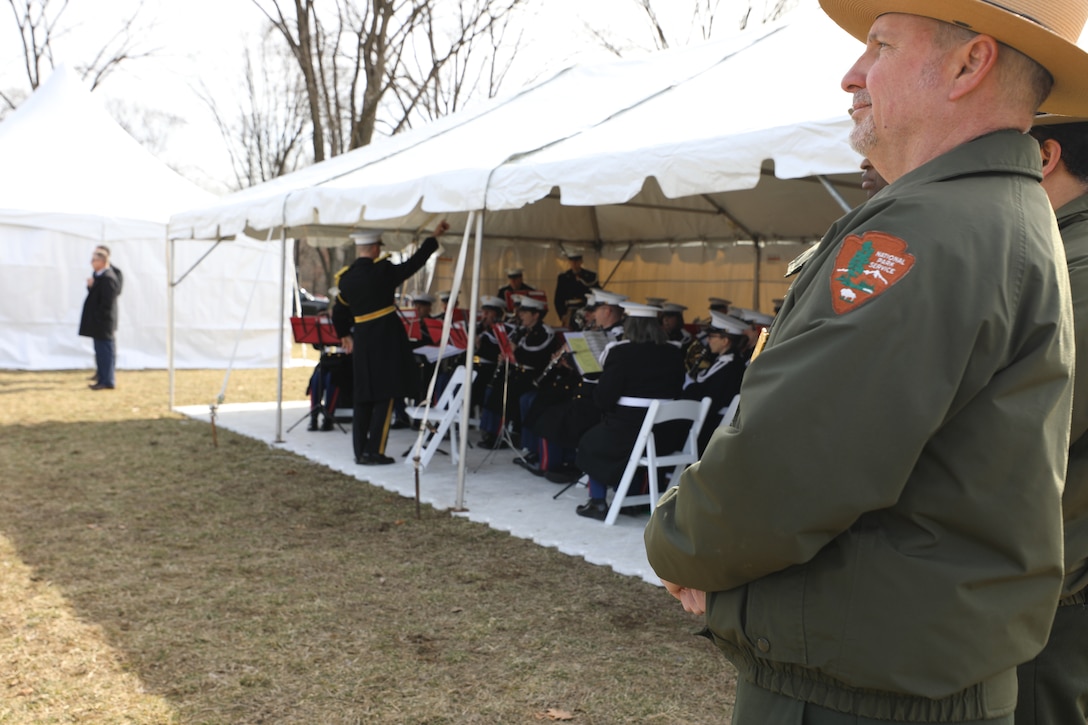 On Feb. 26, 2019, the U.S. Marine Band participated in the National Desert Storm and Desert Shield Memorial site dedication ceremony, located on the National Mall. Speakers included the former Vice President of the United States, Dick Cheney; Scott Stump, President and CEO of National Desert Storm War Memorial Association; Congressman Phil Roe, M.D. (R-Tenn.), Lieutenant Governor Jenean Hampton (R-Ky.), General Charles Albert “Chuck” Horner, USAF, (ret.); The Honorable Edward “Skip” Gnehm, Ambassador of the United States of America to Kuwait (1991); His Excellency Abdullah Al-Jaber Al-Sabah, the Ambassador of the State of Kuwait. (U.S. Marine Corps photo by Master Sgt. Amanda Simmons/released) More info about the site: http://www.ndswm.org/