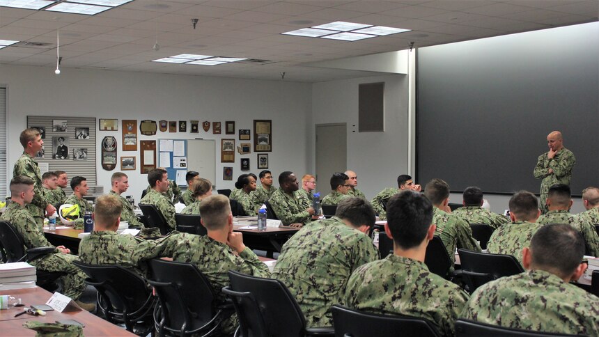 MCPON Visits Center for Seabees and Facilities Engineering > Seabee ...