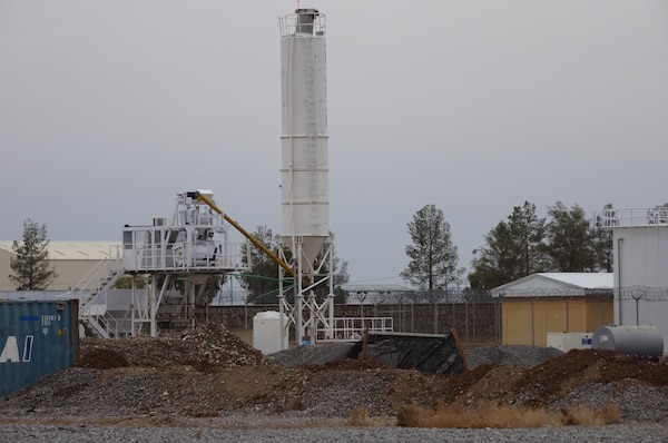 The new batch plant within the contractor's lay-down area.