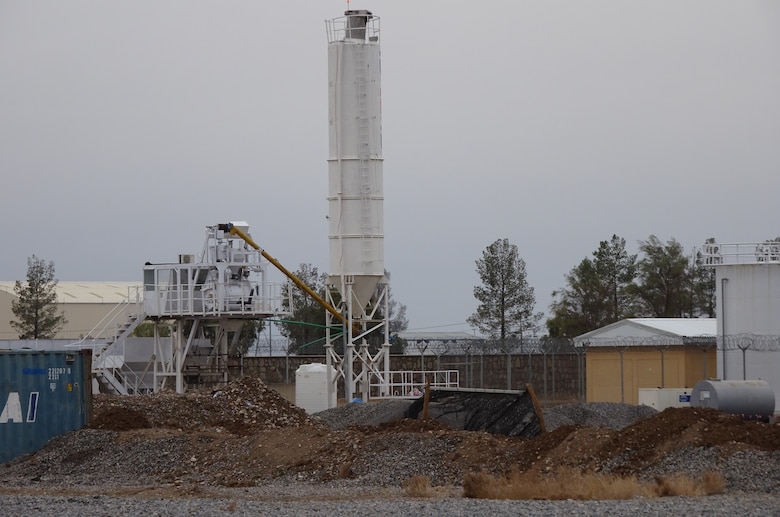 The new batch plant within the contractor's lay-down area.